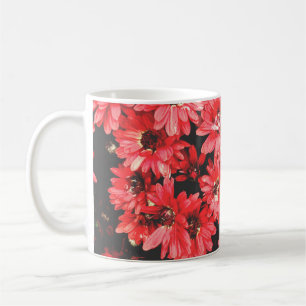 schöne Blumen von roter Farbe, Blumenmuster, se Kaffeetasse
