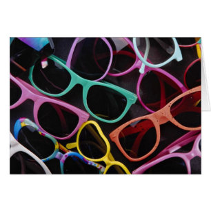 Schöne bunte Sonnenbrille