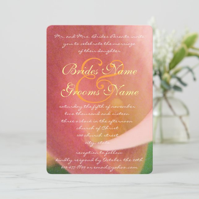 Schöne Elegant Pale Pink Lily Wedding Einladung (Stehend Vorderseite)