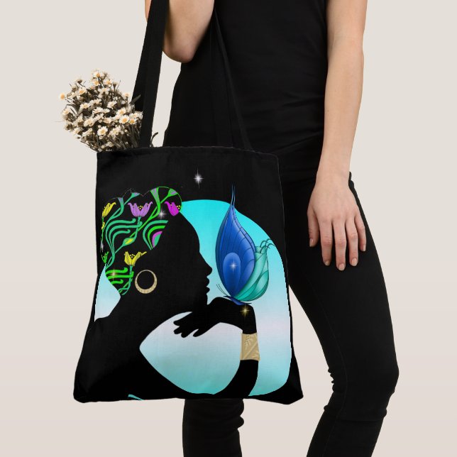 Schöne ethnische Frau überall in der Print-Tasche Tasche (Von Nahem)