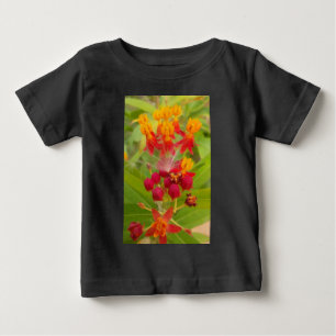 Schöne, farbenfrohe Blüte mit Milkweed Art Printin Baby T-shirt