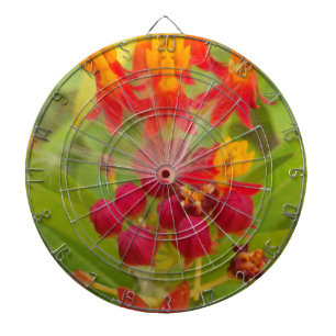 Schöne, farbenfrohe Blüte mit Milkweed Art Printin Dartscheibe