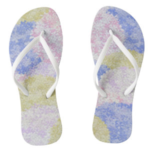 Schöne Felder mit Hortensien Flip Flops