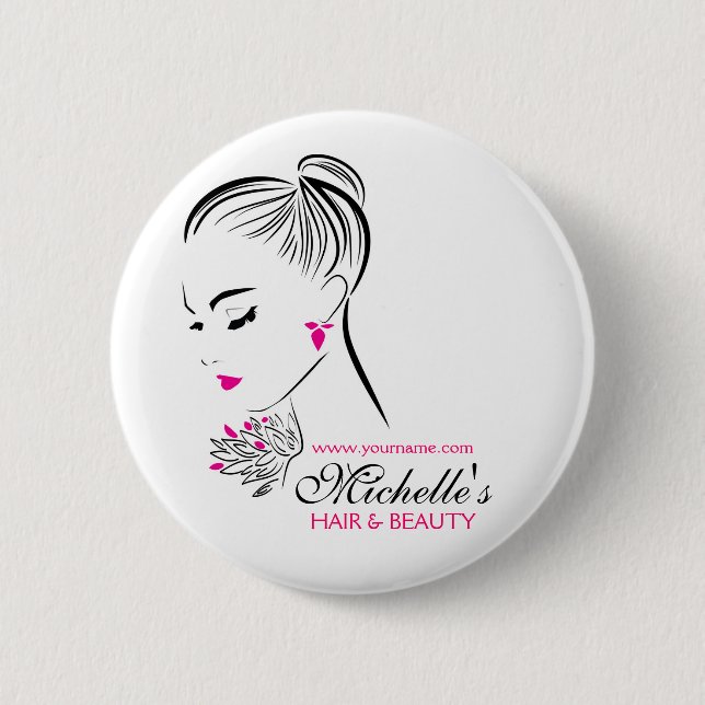 Schöne Frau mit rosa Ohrringen und Branding Button (Vorderseite)