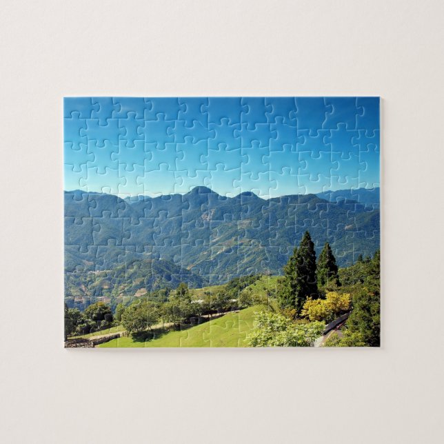 Schöne Gebirgslandschaft in Taiwan (Horizontal)