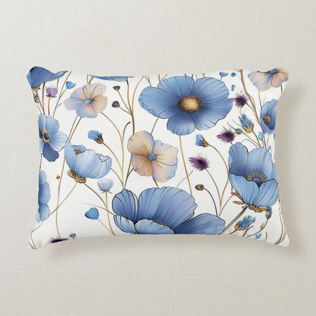 Schöne hellblaue Wildblume Dekokissen (Vorderseite)