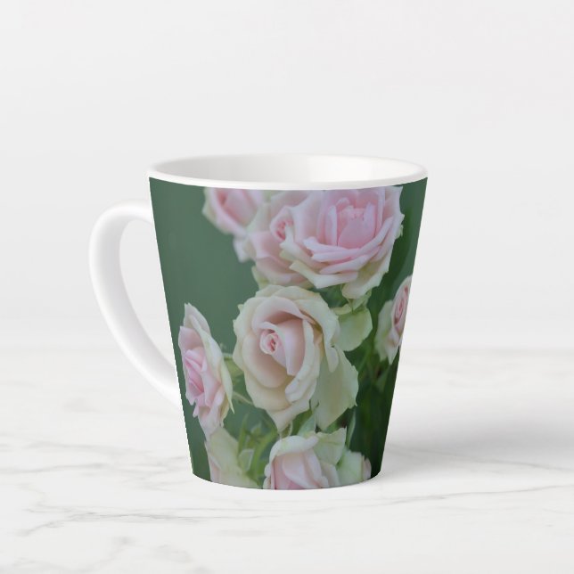 Schöne hellrosa Rose Milchtasse (Linke Ecke)