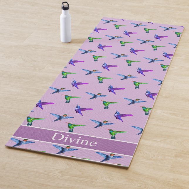 Schöne Hummingbirds auf Violet Yogamatte (Beispiel)