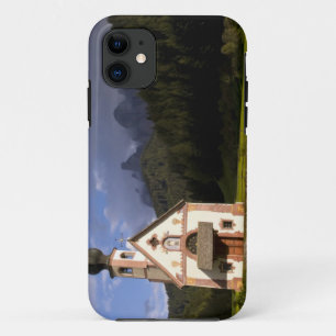 Schöne isolierte einsame Kirche namens Rainui Case-Mate iPhone Hülle