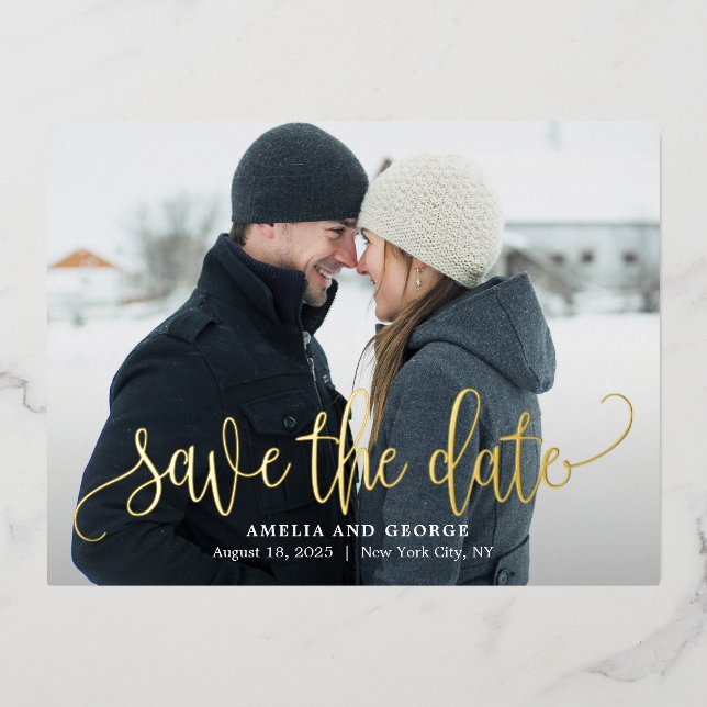 Schöne Kalligraphie Save the Date Postkarte (Vorderseite)