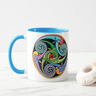 Schöne keltische Mandala mit farbenfrohen Schwünge Tasse