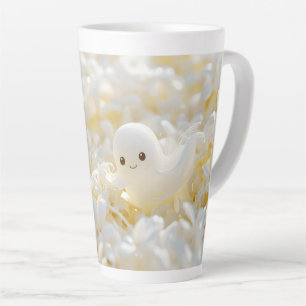 Schöne kleine Geister unter weißen Blume Milchtasse