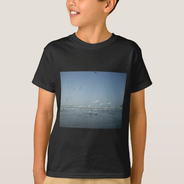 Schöne Krane, die über das Ballett der Natur flieg T-Shirt (Vorderseite)