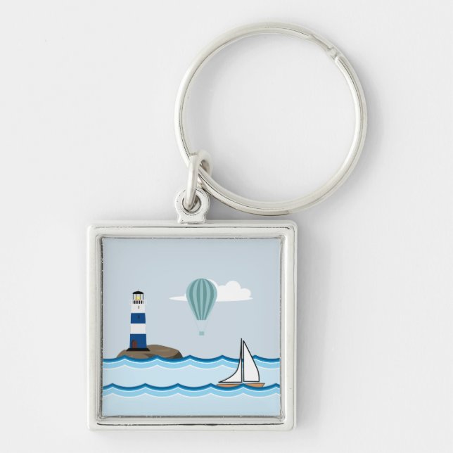 Schöne Landschaft mit Leuchtturm und Segelboot Schlüsselanhänger (Vorne)
