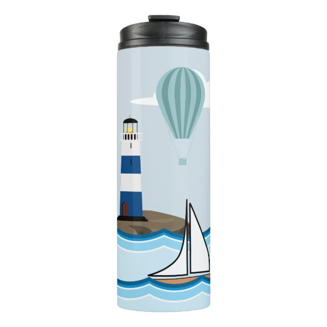 Schöne Landschaft mit Leuchtturm und Segelboot Thermosbecher (Vorderseite)