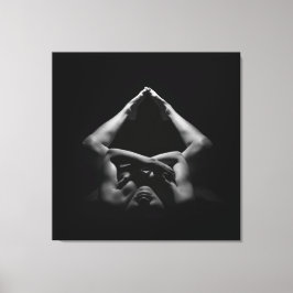 Schöne lebende Frau Leinwanddruck