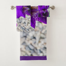 Schöne lila Iris Badhandtuch Set