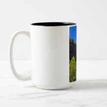 Schöne Naturlandschaft Zweifarbiges Kaffeetasse