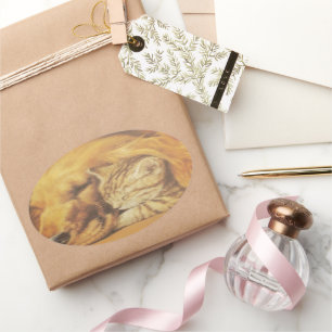 Schöne Phantastische Katze und Hund Cuddling Art P Ovaler Aufkleber