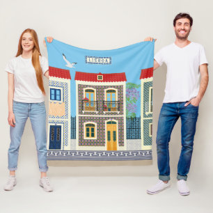 Schöne portugiesische Häuser mit Fliesen oder Azul Fleecedecke