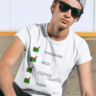 Schöne, reiche, kluge, lustige Typografie T-Shirt