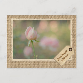 Schöne rosa Herbstliche Rose Bud Vintag Paper Fram Postkarte