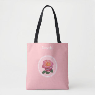 Schöne rosa Rose auf hellrosa Tasche
