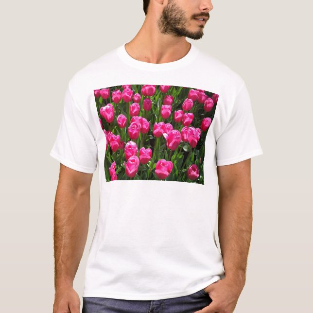 SCHÖNE ROSA TULPEN T-Shirt (Vorderseite)