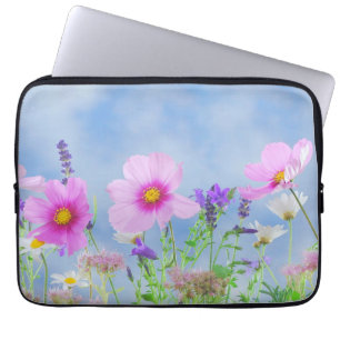 Schöne rosa wilde Blumenwiese Laptopschutzhülle