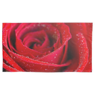 Schöne Rote Rose mit Wasserfällen Kissenbezug