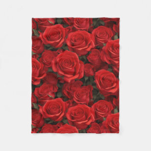 Schöne Rote Rosen Fleecedecke