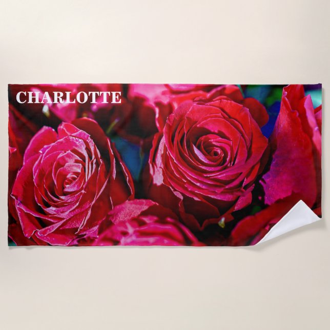 Schöne Rote Rosen Strandtuch (Vorderseite)