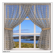 Schöne Sicht auf Schottland vom Square-Fenster aus