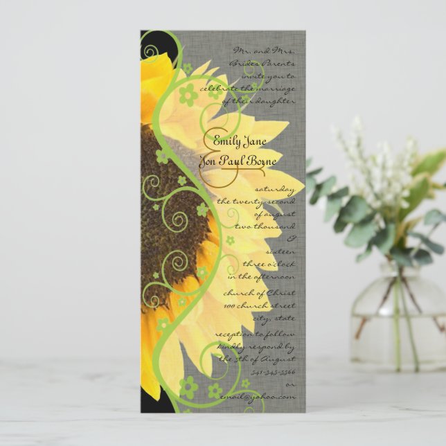 Schöne Sonnenblume auf der Schwarzen Hochzeit Einl Einladung (Stehend Vorderseite)
