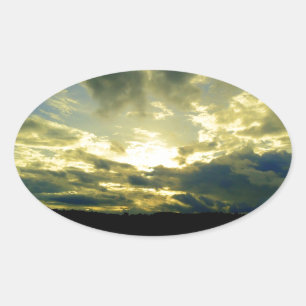 Schöne Sonnenuntergang Landschaftliche Landschaft Ovaler Aufkleber