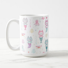 Schöne Tasse mit niedlichen Meerjungfrauen.
