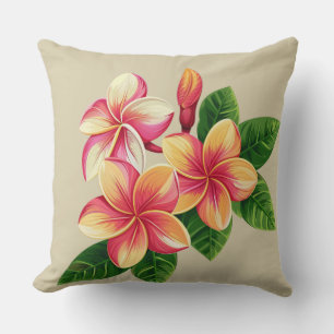 Schöne tropische rosa Blumen auf Beige Kissen