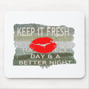 Schöne und perfekte Save-the-Date-Karte Mousepad