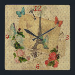Schöne Vintage Postkarten Collage Eiffelturm Quadratische Wanduhr<br><div class="desc">Schöne Vintage Postkarten Collage Eiffelturm Rose Schmetterlinge Kompass antiken Schlüssel Lilie alte Weltkarte Polka Punkte Grunge alte Papier Effekt-Hintergrund Bild</div>