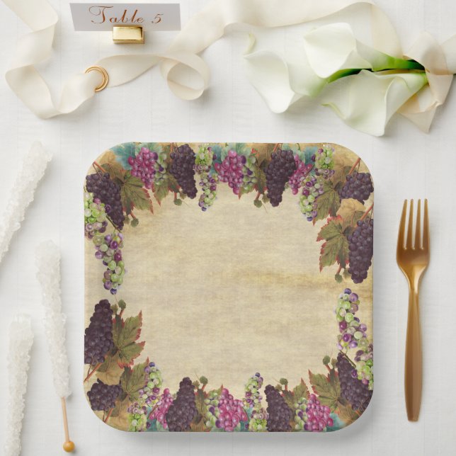 Schöne Vintage Weinberge Rustikal Pappteller (Hochzeit)
