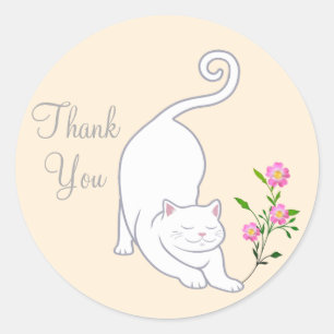 Schöne weiße Katze mit Blumen Danke Runder Aufkleber