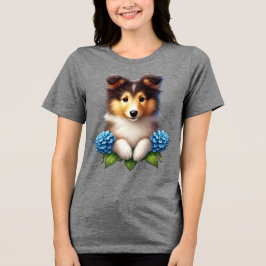 Schöne Welpe mit blauen Blumen Tri-Blend Shirt