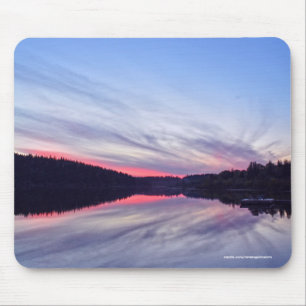 Schöne Wildnis Sonnenuntergang über dem Foto Mousepad