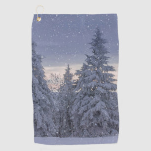 Schöne Winterlandschaft als Schnee Golfhandtuch