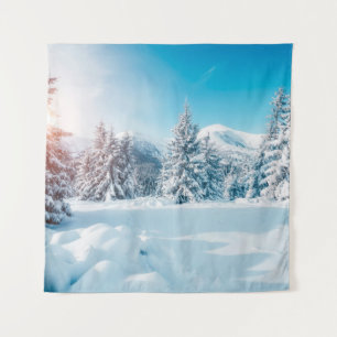 Schöne Winterlandschaft, phantastische Berge Wandteppich