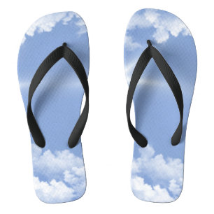 schöne Wolken Flip Flops