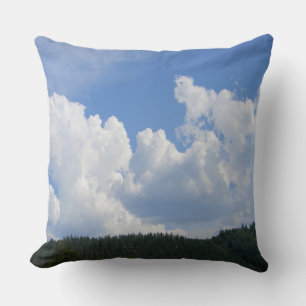Schöne Wolken in den Bergen... Kissen