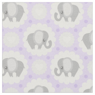 Schöner Baby-Elefant im Lavendel lila Stoff