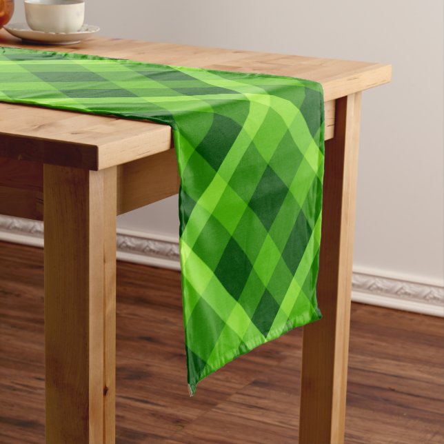 Schöner Baumgrün Karierter Mittlerer Tischläufer (Beispiel)