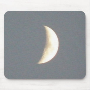 Schöner, bewaldeter Crescent Moon bei Dusk Mousepa Mousepad